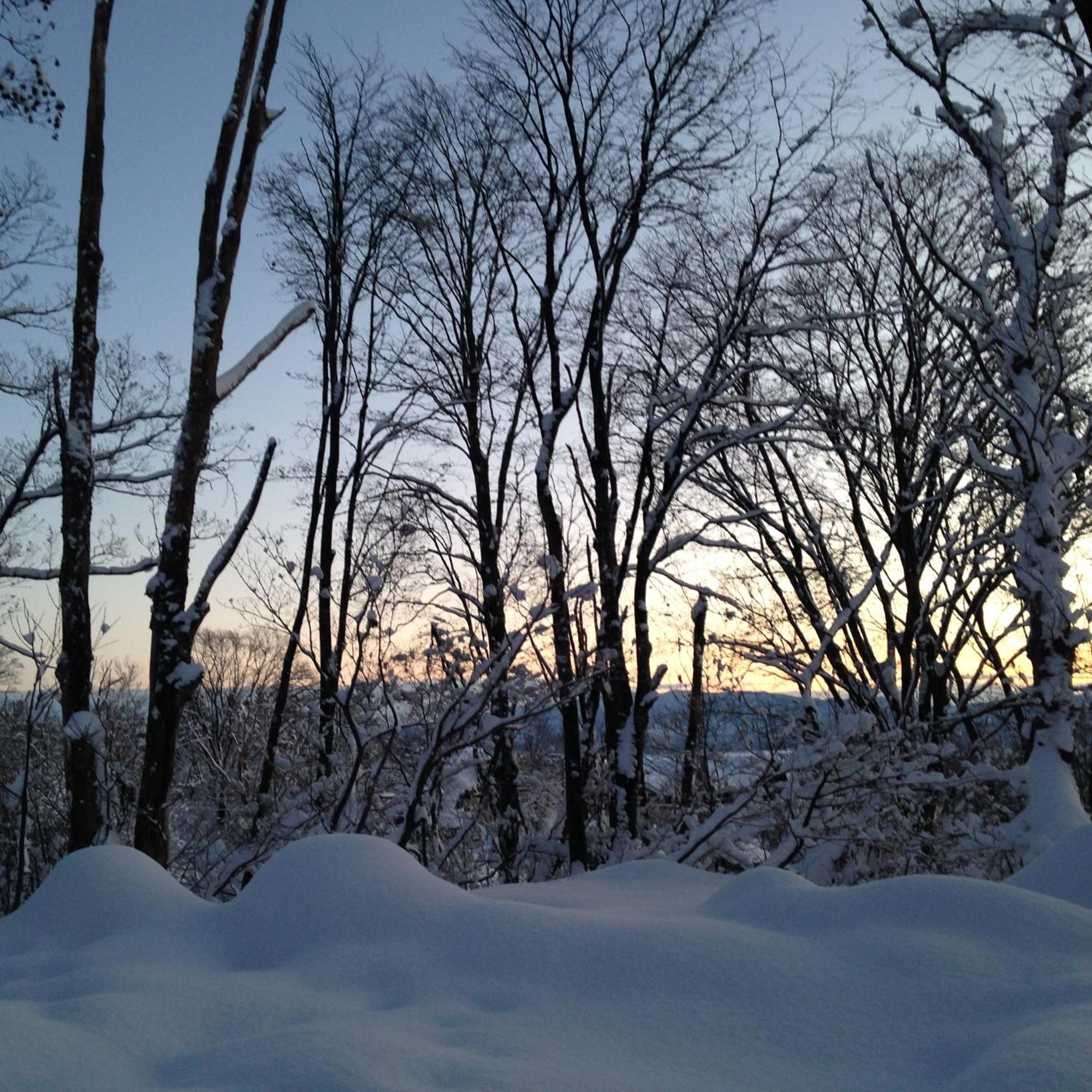 A Short Walk To Akakura Onsen Ski Lift And Town By Japow House Hotel Myoko Exterior foto